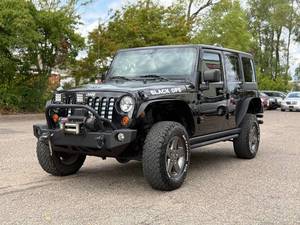 lot 22 image: 2011 JEEP WRANGLER UNLIMITED RUBICON 4x4 (NO RESERVE)