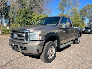 lot 23 image: 2007 FORD F-250 SUPER DUTY LARIAT 4x4
