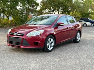 lot 9B image: 2014 FORD FOCUS SE No Accidents