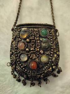 lot 66 image: Sajai Tibetian Metal Coin PurseBag