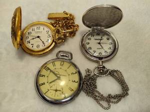 lot 71 image: Three Pocket Watches