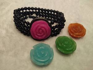lot 74 image: Carved Roses 4-in-1 Interchangeable Bracelet