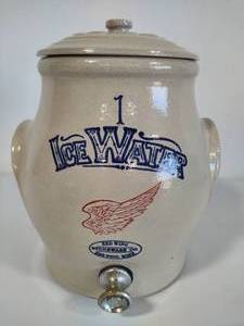 lot 42 image: Red Wing One Gallon Ice Water Jug