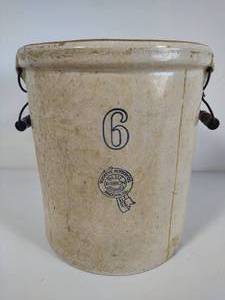 lot 44 image: Buckeye Pottery Co Six Gallon Crock