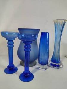 lot 128 image: Lot of Cobalt Blue Large VasesCandle Holders