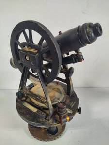 lot 151 image: W & L.E. Gurley Surveying Transit
