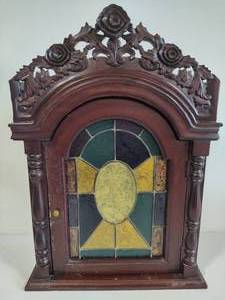 lot 158 image: Stained Glass Hanging Cabinet