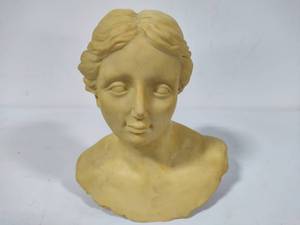 lot 180 image: Decoline Ceramic Bust