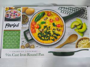 lot 181 image: Parini 9 Cast Iron Round Pan New in Box