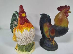 lot 191 image: Rooster Cookie Jar & Ceramic Decor