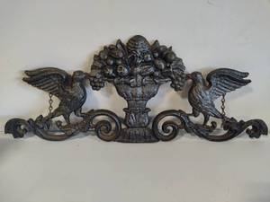 lot 208 image: Metal Architectural Hanging Decor