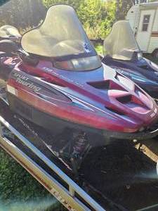 lot 6 image: 2001 Polaris 550 Sport Touring (Parts or Repair)