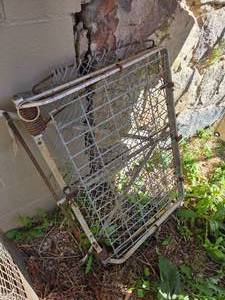 lot 23 image: Hancock Beaver Live Trap