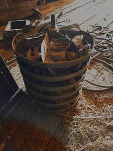 lot 50 image: 6 Tier Round Lazy Susan Parts Bin