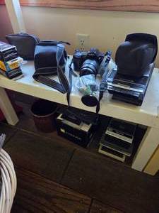 lot 94 image: Cameras & Tape Recorders