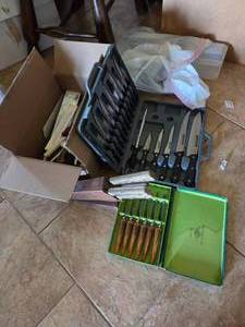 lot 99 image: Kitchen Knives