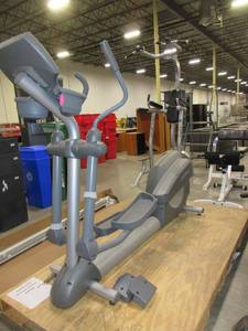 lot 480 image: LIFE FITNESS TOTAL BODY TRAINER