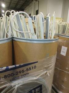 lot 500 image: LEGRAND 8  OUTLET POWER STRIPS