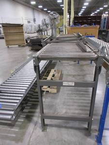lot 547 image: MATTHEWS CONVEYOR UNIT WITH LEGS