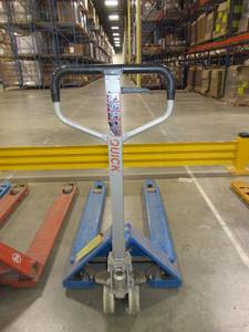 lot 292 image: CE PALLET JACK