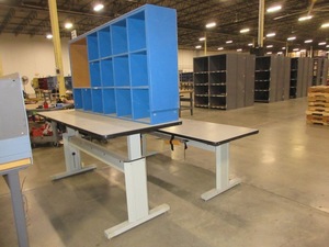 lot 584 image: BOSTON TECHNICAL HEIGHT ADJUSTABLE TABLES