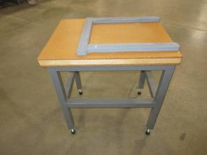 lot 589 image: COMPACT WORK TABLES