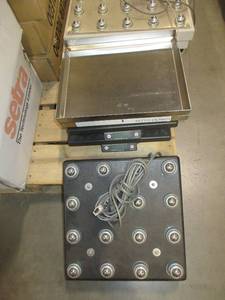 lot 395 image: ASSORTED FAIRBANKS SCALES