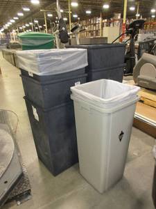 lot 439 image: SAFECO AND TOUGH GUY WASTE BINS