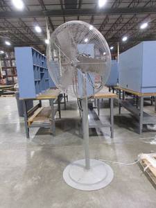 lot 363 image: TPI INDUSTRIAL 30 FLOOR FAN WITH STAND