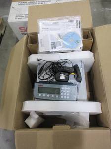 lot 368 image: SETRA COUNTING SCALE WITH DISPLAY, SCANNER AND POWER