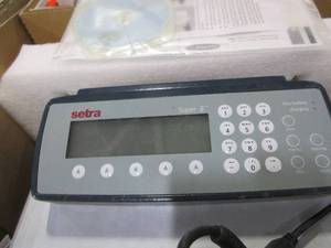 lot 372 image: SETRA COUNTING SCALE WITH DISPLAY, SCANNER AND POWER CORD
