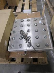 lot 383 image: FAIRBANKS ROLLER TOP DIGITAL SCALES WITH 250 LB CAPACITY