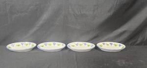 lot 32 image: Set of 4 Giovanni Vietri Hand Painted Oval Ceramic Bowls with Grape Vine Design