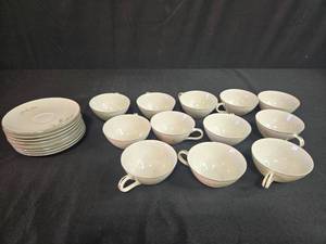 lot 102 image: Harvest Wheat Japan World Wide Porcelain Tea Cups and Saucers Set