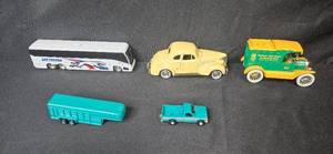 lot 146 image: Collection of 5 Die-Cast Vehicles Including Greyhound Bus and 1913 Ford Model T Replica
