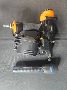 lot 158 image: Freeman Coil Nailer Model PCN65 (gun only) and Coleman Graphite Flashlight Set