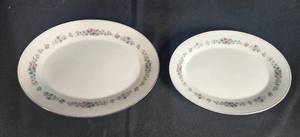 lot 168 image: Noritake Cynthia 6666 Vintage Oval Platters Set of 2
