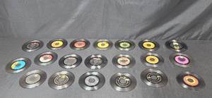 lot 178 image: Lot of Vintage 45 RPM Vinyl Records Assorted Artists