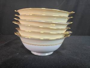 lot 204 image: Set of 6 Noritake China Batista Coupe Soup Bowls with Gold Trim w Double Handles