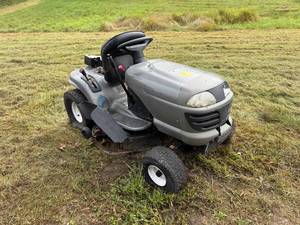 lot 38 image: GRAY CRAFTSMAN