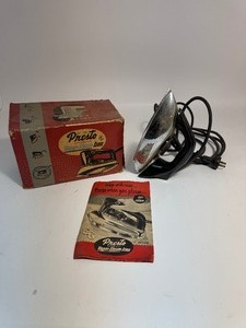 lot 2 image: National Presto Automatic Vapor-Steam Iron - Works
