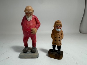 lot 7 image: Hand Carved Men