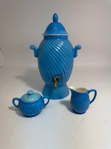 lot 75 image: Celeste Japan Pitcher Set
