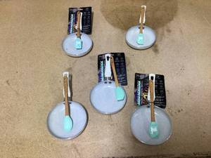 lot 424 image: LOT OF 5 Brooklyn Steel Co. Nonstick Mini Fry Pan Printed Pointed Spatula 2-Pc Set Bklyn