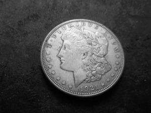 lot 45 image: 1921 D Morgan Silver Dollar