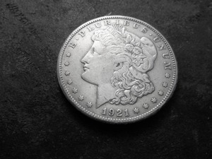 lot 46 image: 1921 S Morgan Silver Dollar