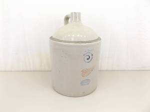 lot 5 image: Antique Red Wing #5 Stoneware Jug