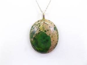lot 54 image: .925 Sterling Silver Green Jasper Pendant Necklace