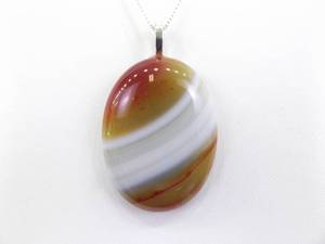 lot 55 image: .925 Sterling Silver Agate Pendant Necklace