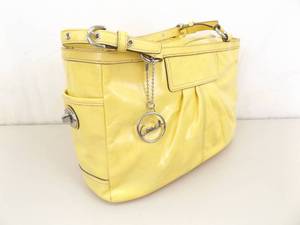lot 78 image: Authentic Coach Gallery East West Yellow Patent Leather Tote Bag